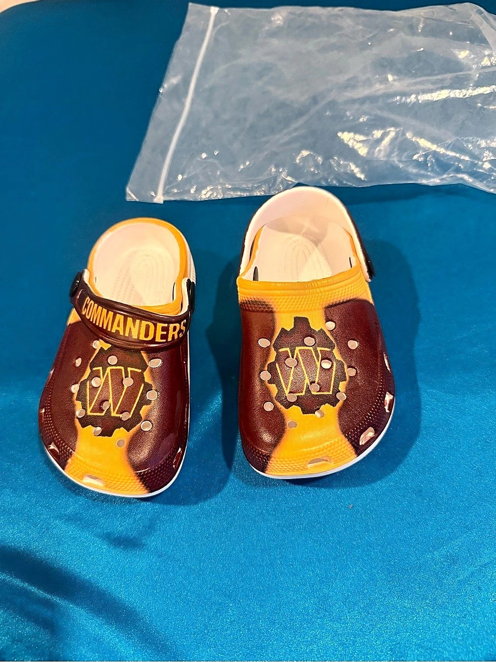 NFL Washington Commanders Classic Clog Kids Shoes (G4)